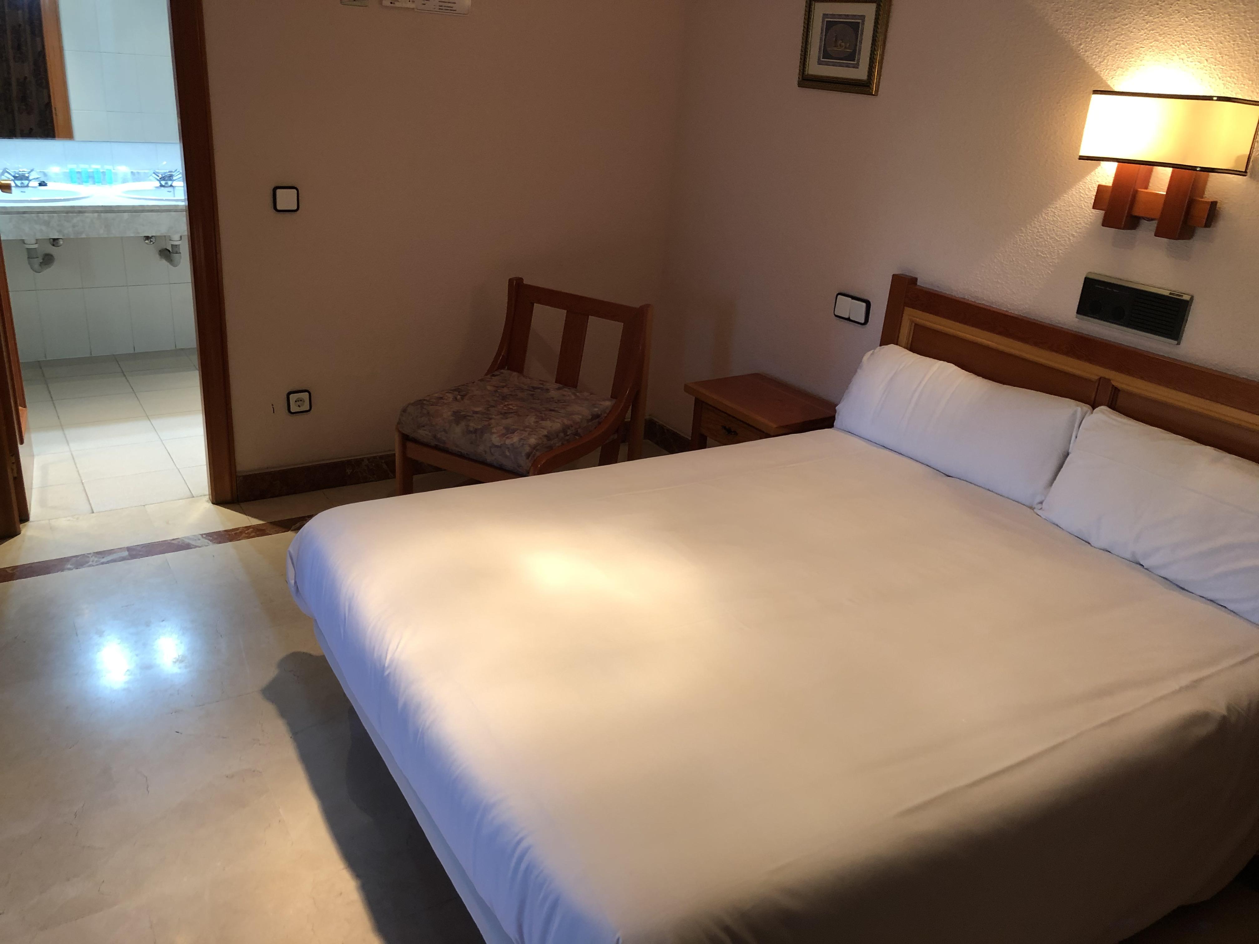 Hospedium Hotel Castilla Торрихос Экстерьер фото