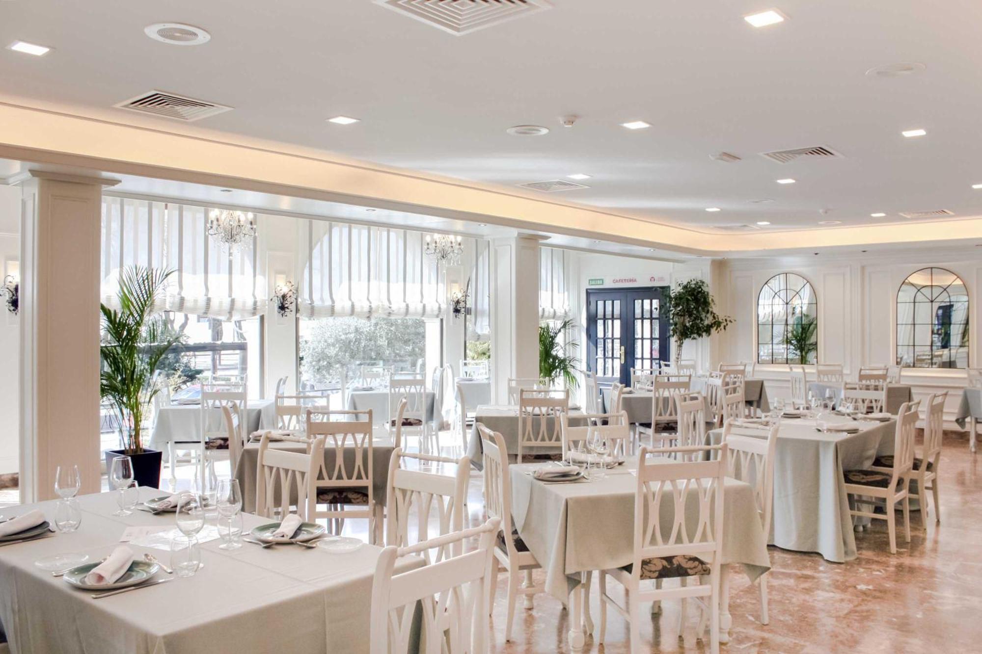 Hospedium Hotel Castilla Торрихос Экстерьер фото