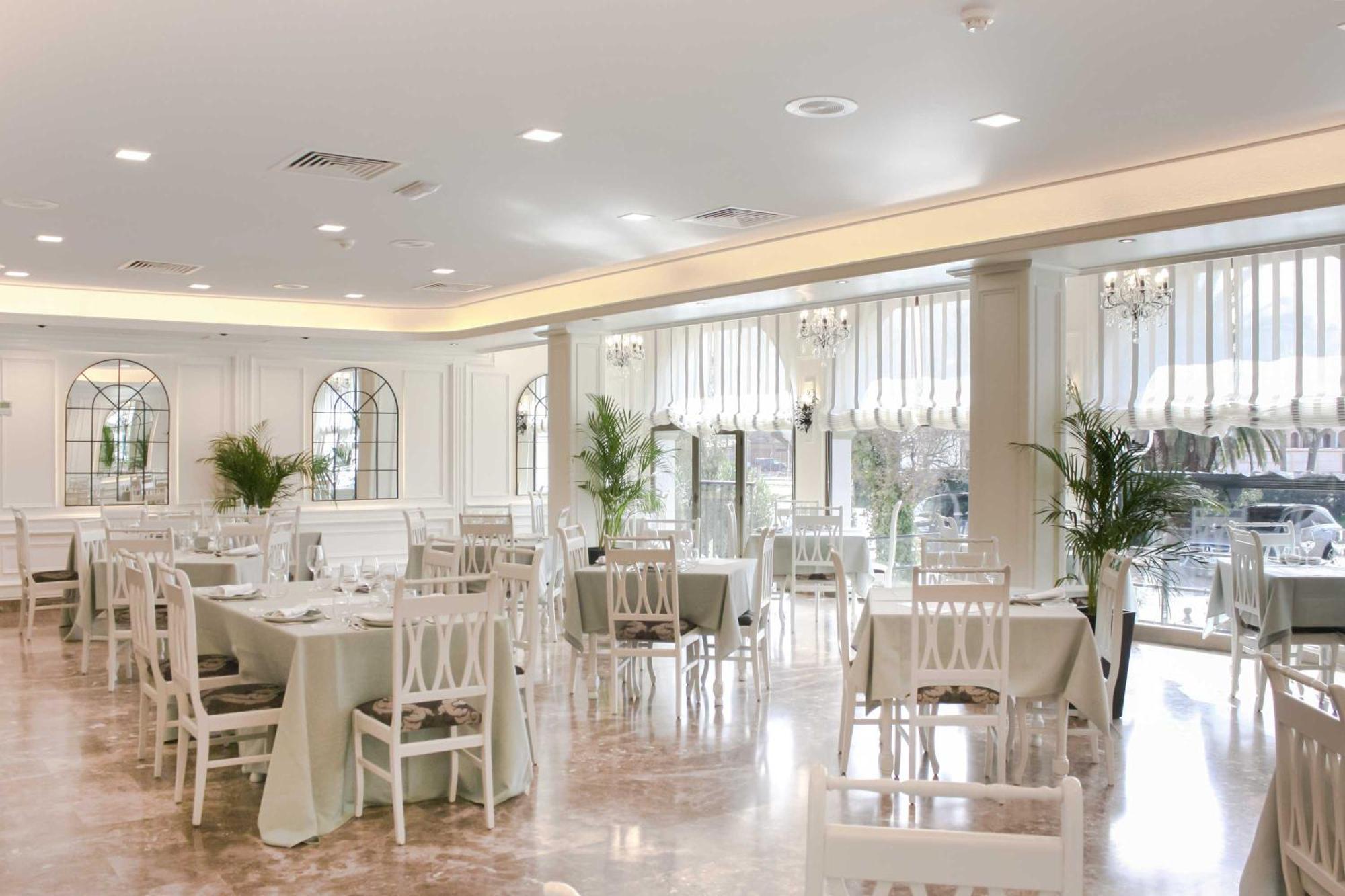 Hospedium Hotel Castilla Торрихос Экстерьер фото